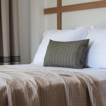 Twins Yard * Nikiti (Sithonia)