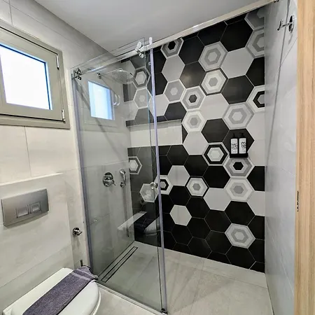 Apartment Twins Yard Nikiti (Sithonia)