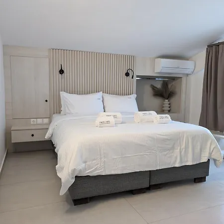 Twins Yard * Никити