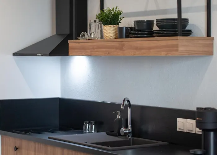 Twins Yard * Nikiti (Sithonia)